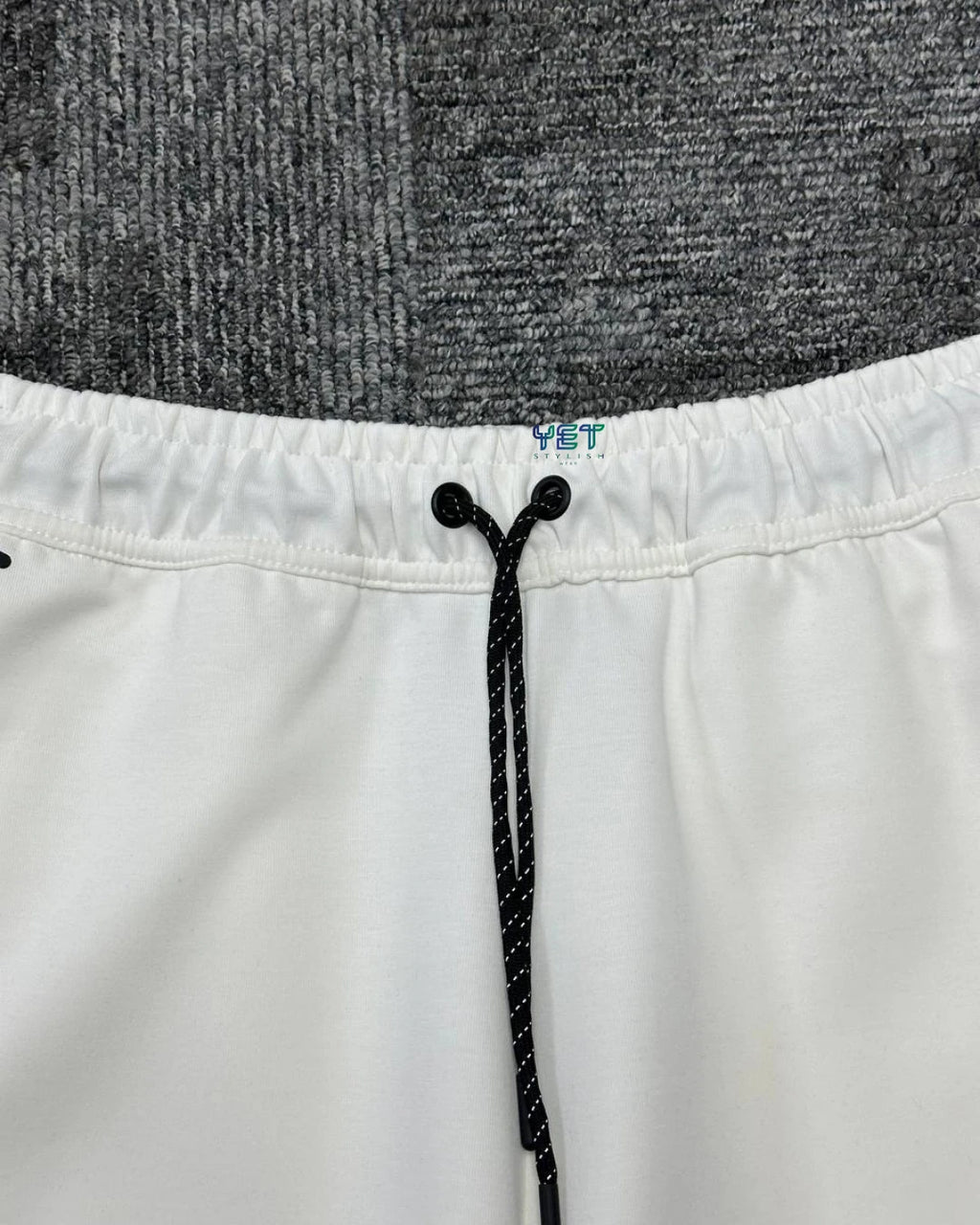 Tech Fleece Şort - Ekru Beyaz