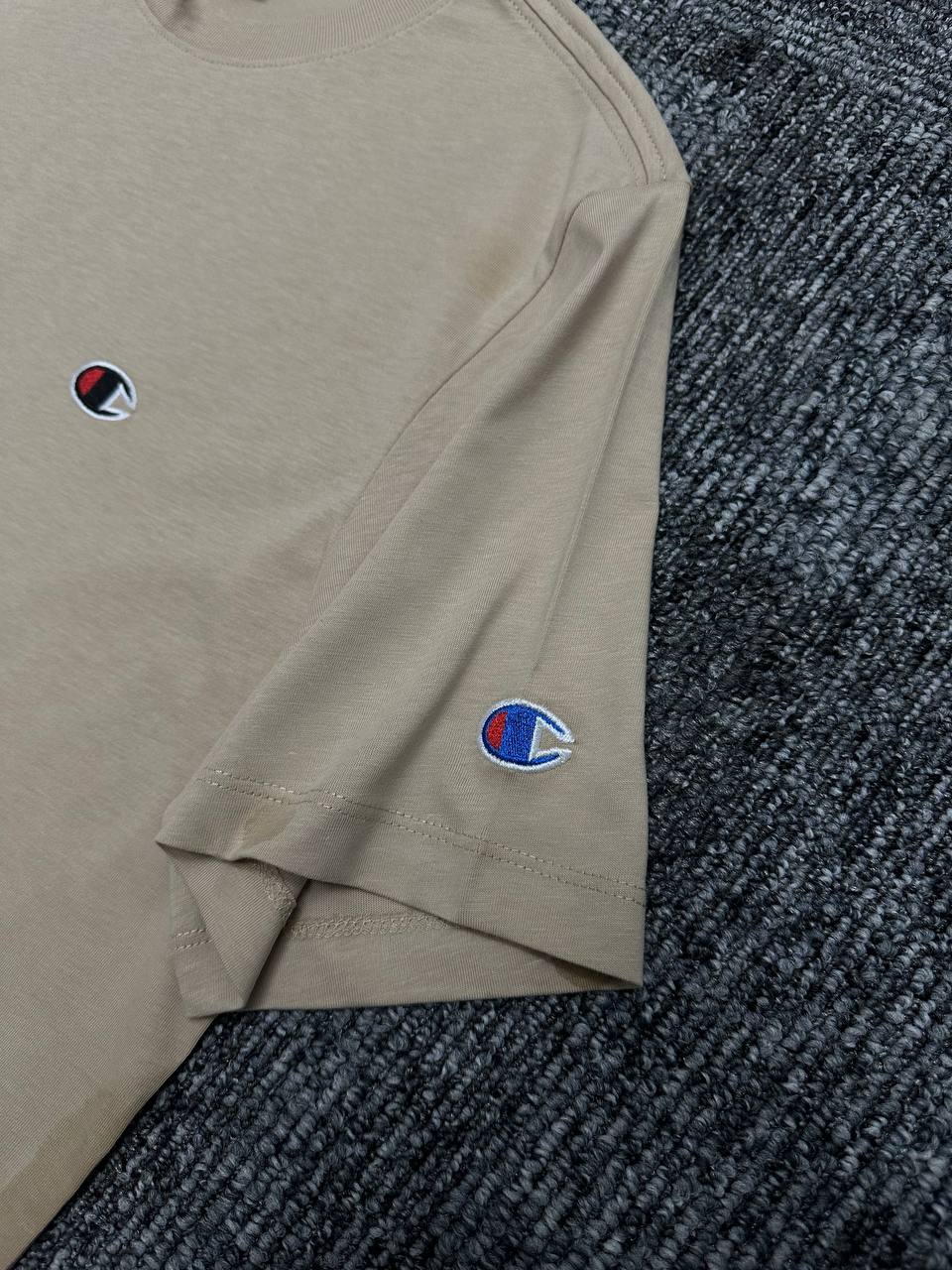 Crewneck Tişört - Krem