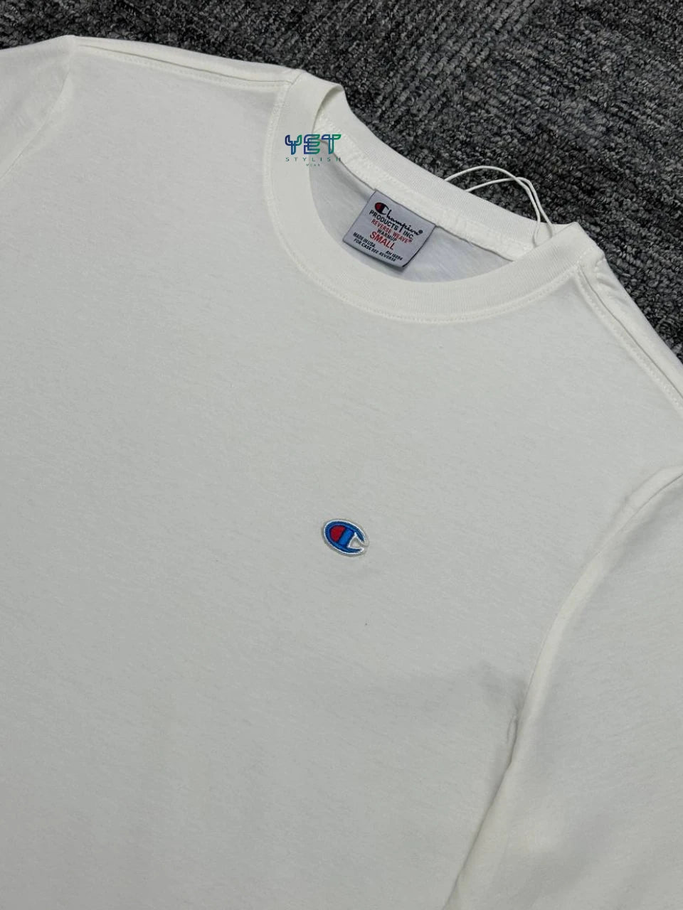 Crewneck Mini Logo Tişört - Ekru Beyaz