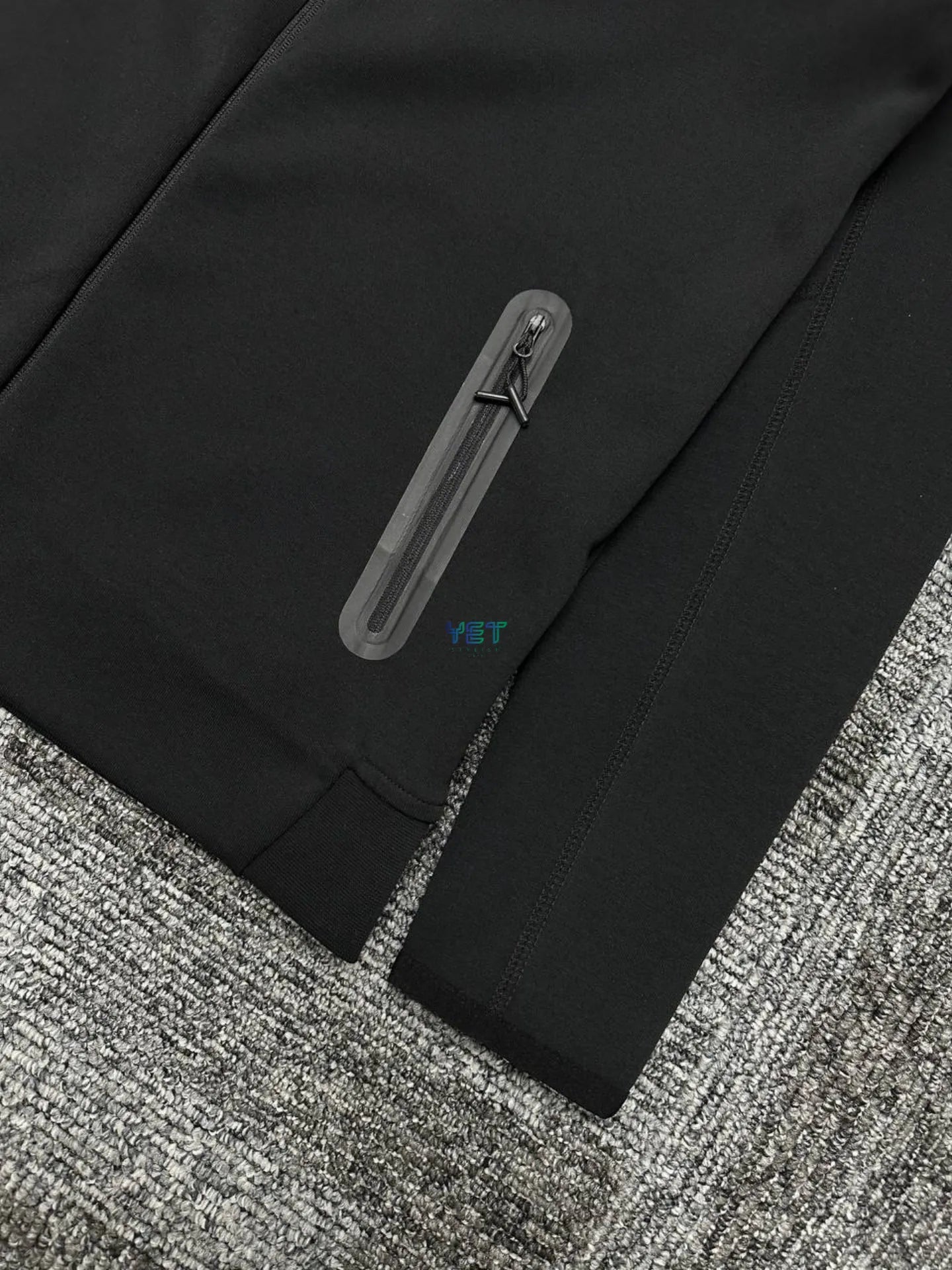 Tech Fleece Windrunner Hırka - Siyah