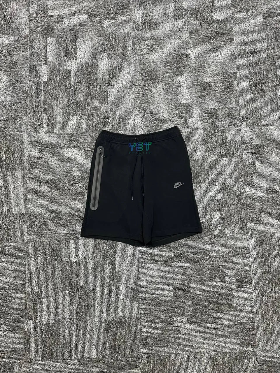 Tech Fleece Windrunner Şort - Siyah