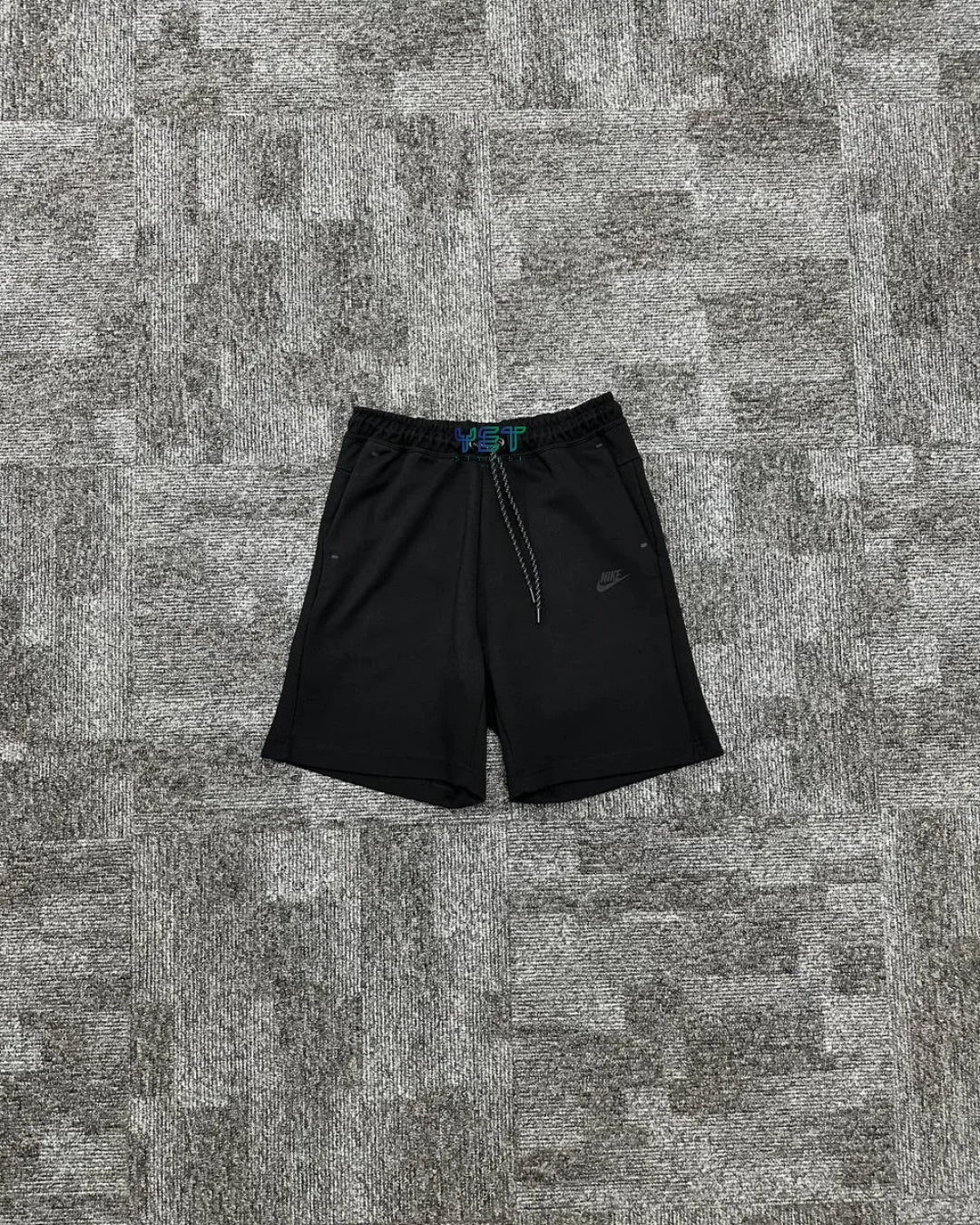 Tech Fleece Şort - Siyah
