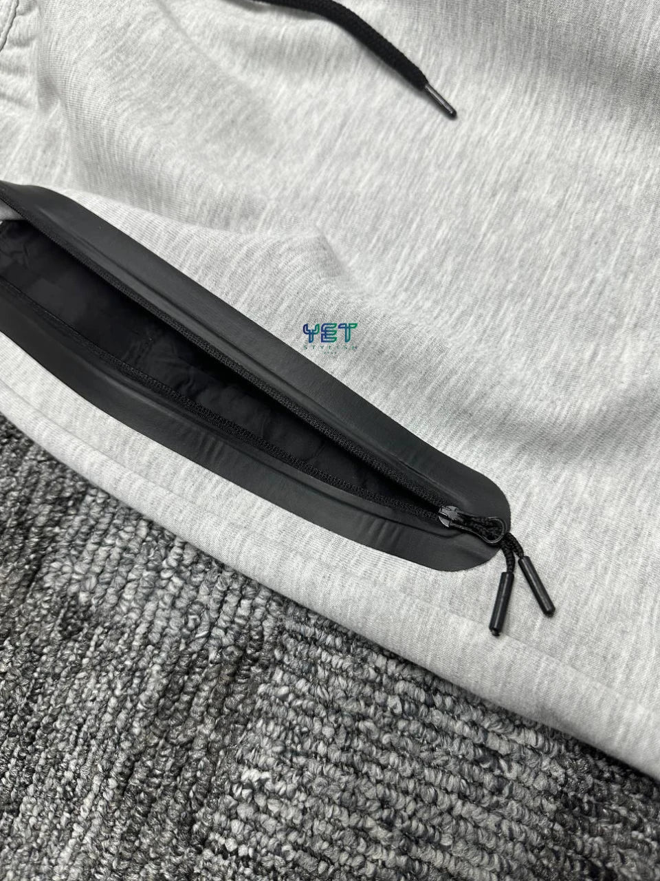 Tech Fleece Windrunner Şort - Gri Melanj