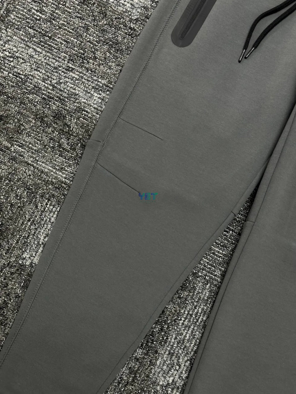 Tech Fleece Windrunner Eşofman Altı - Füme