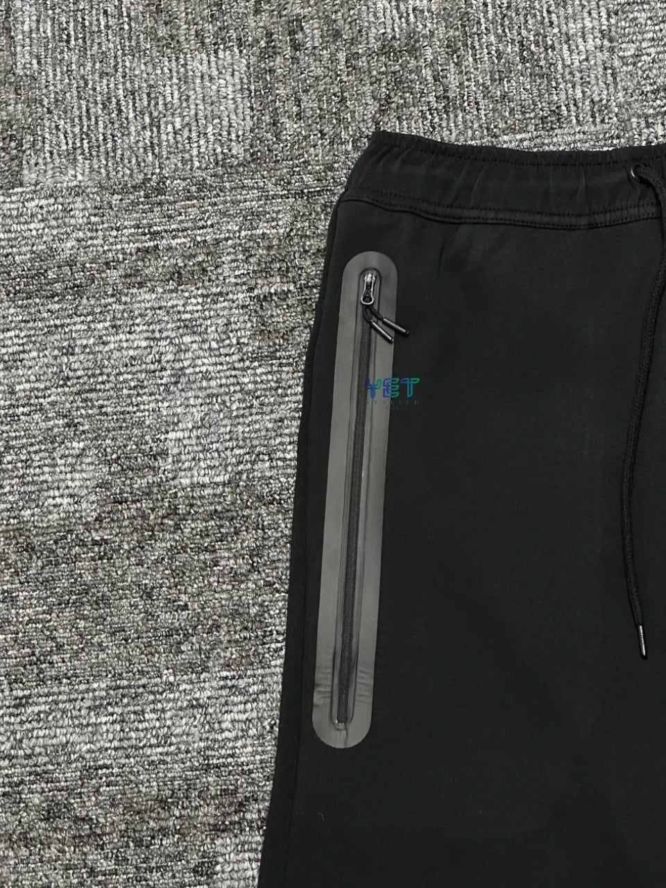 Tech Fleece Windrunner Şort - Siyah