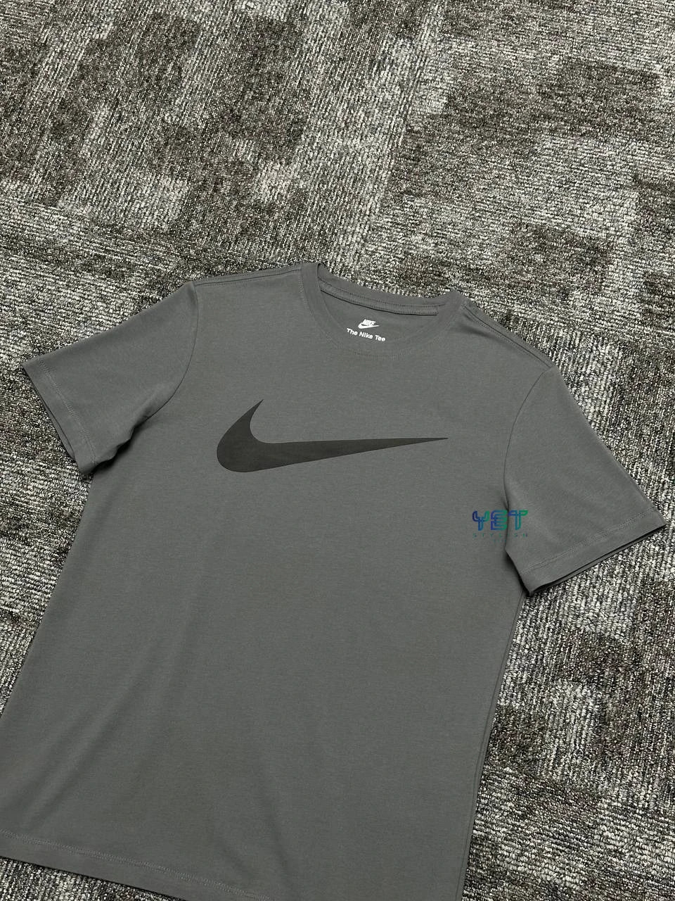 Icon Swoosh Tişört - Füme