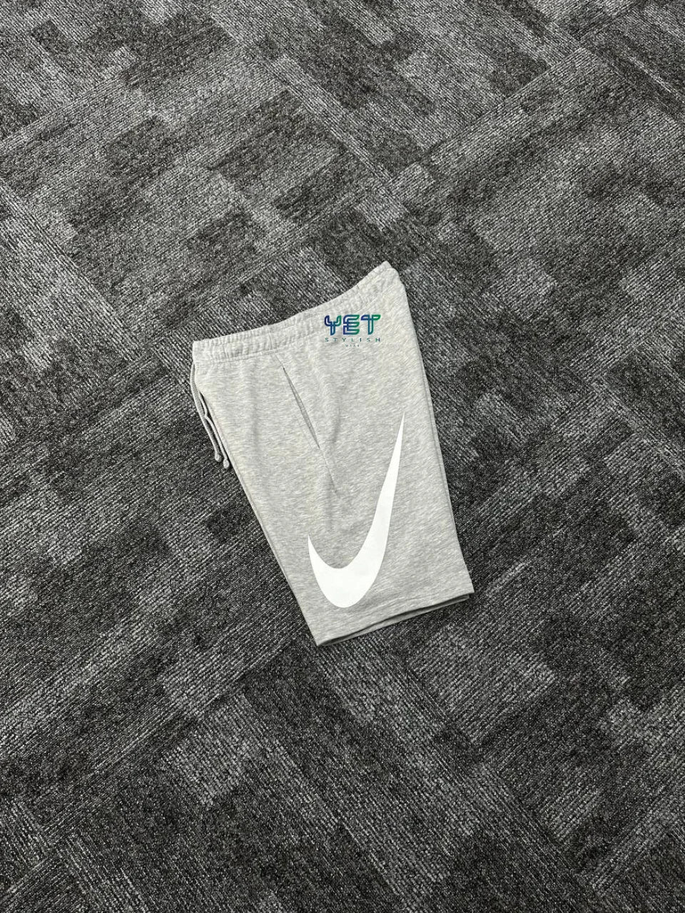 Sportswear Club Şort - Gri Melanj