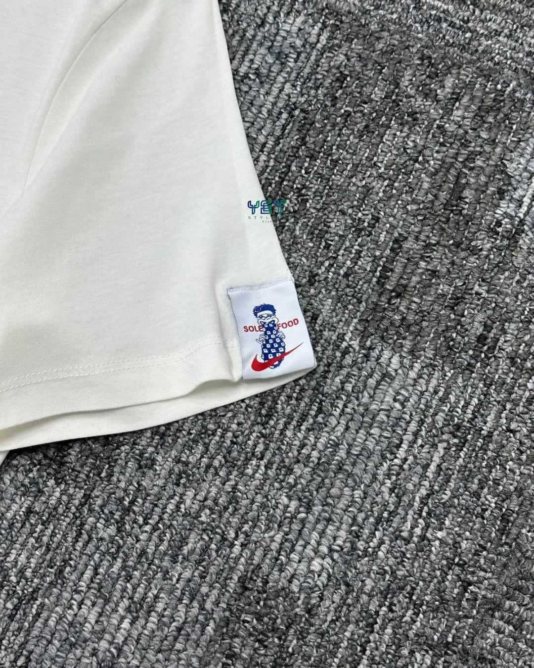 Sportswear "Smooth" Tişört - Ekru Beyaz