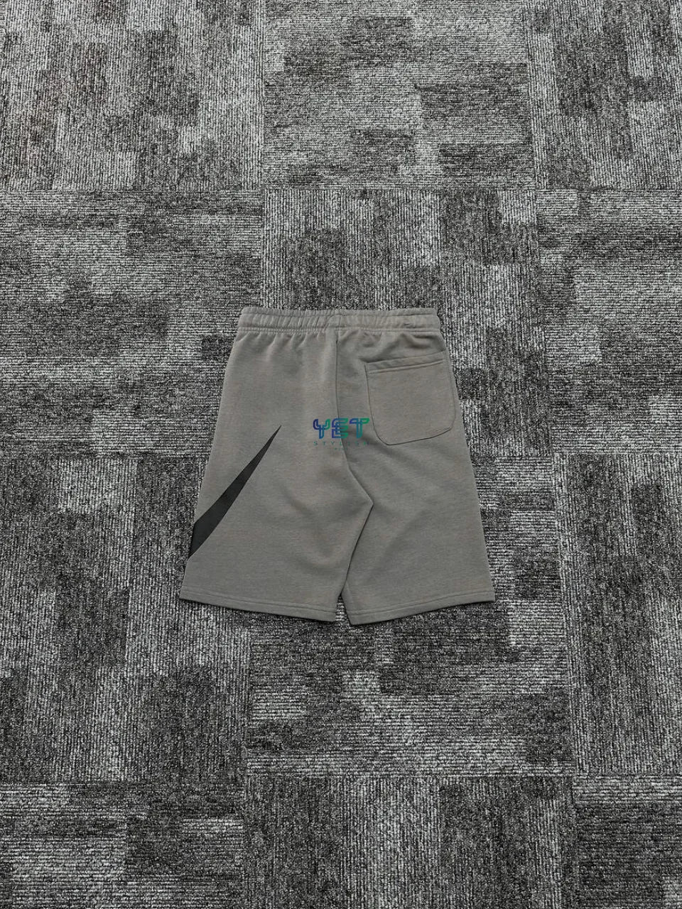 Sportswear Club Şort - Füme