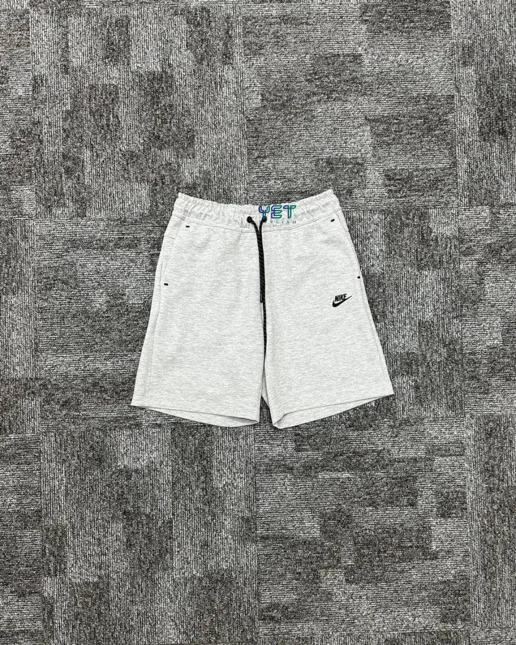 Tech Fleece Şort - Gri Melanj