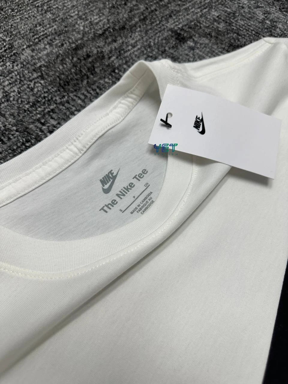 Icon Swoosh Tişört - Ekru Beyaz