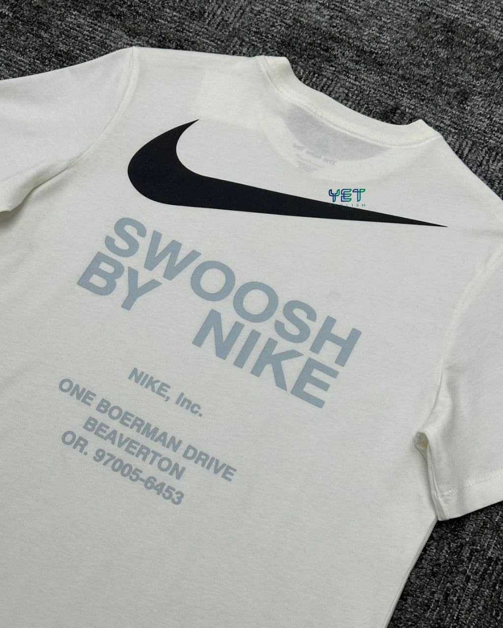 Big Swoosh Tişört - Ekru Beyaz