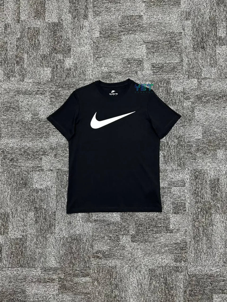 Icon Swoosh Tişört - Siyah