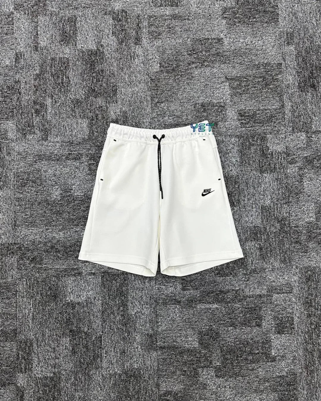 Tech Fleece Şort - Ekru Beyaz