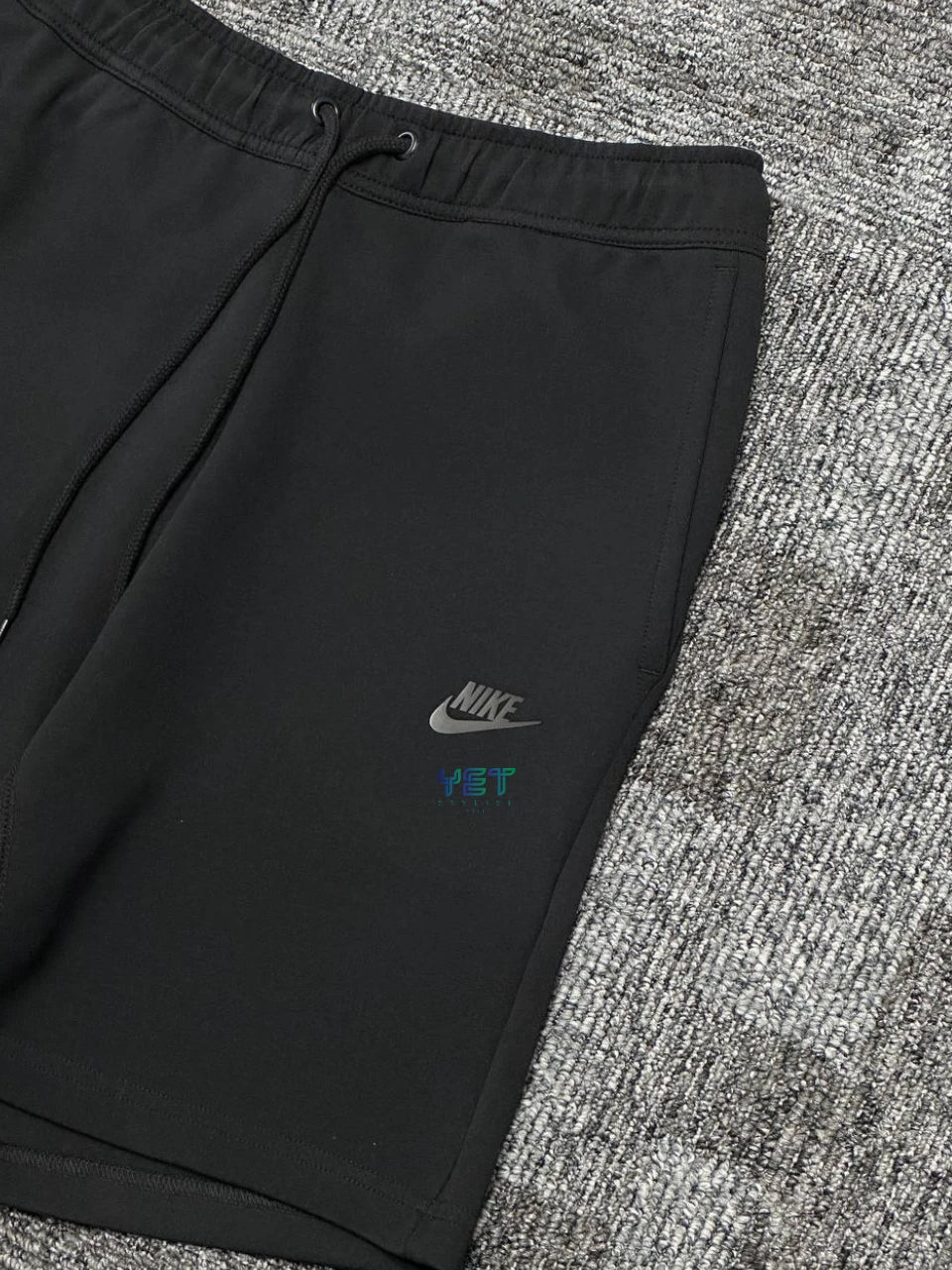 Tech Fleece Windrunner Şort - Siyah