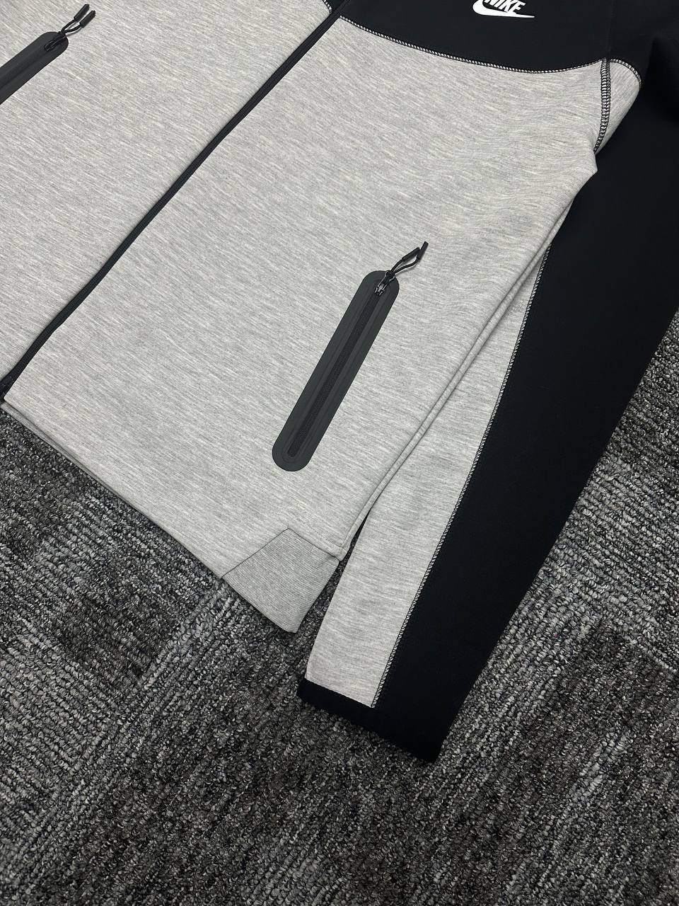 Tech Fleece Windrunner Hırka - Gri Melanj & Siyah