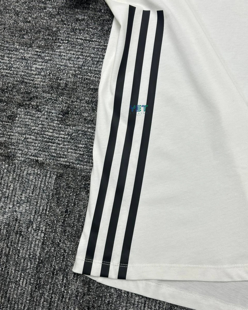 Future Icons 3-Stripes Tişört - Ekru Beyaz