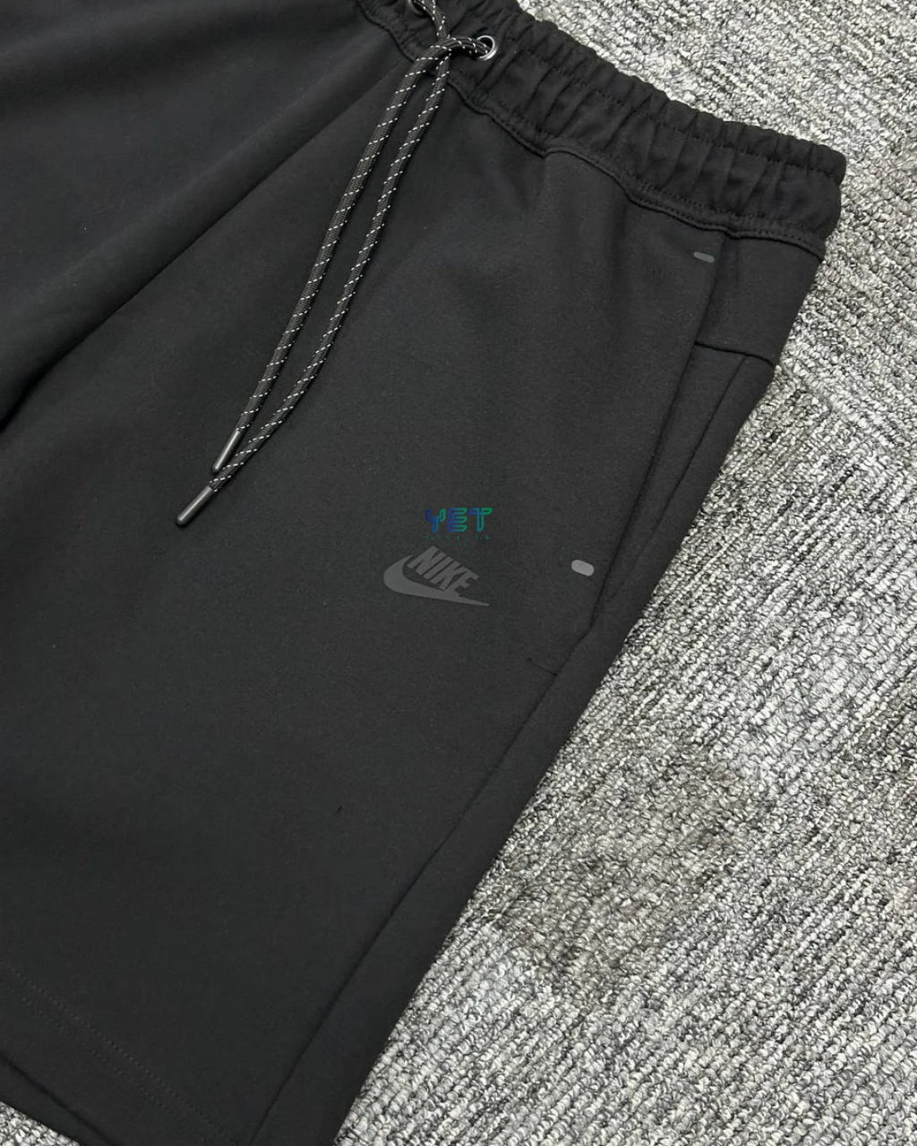 Tech Fleece Şort - Siyah