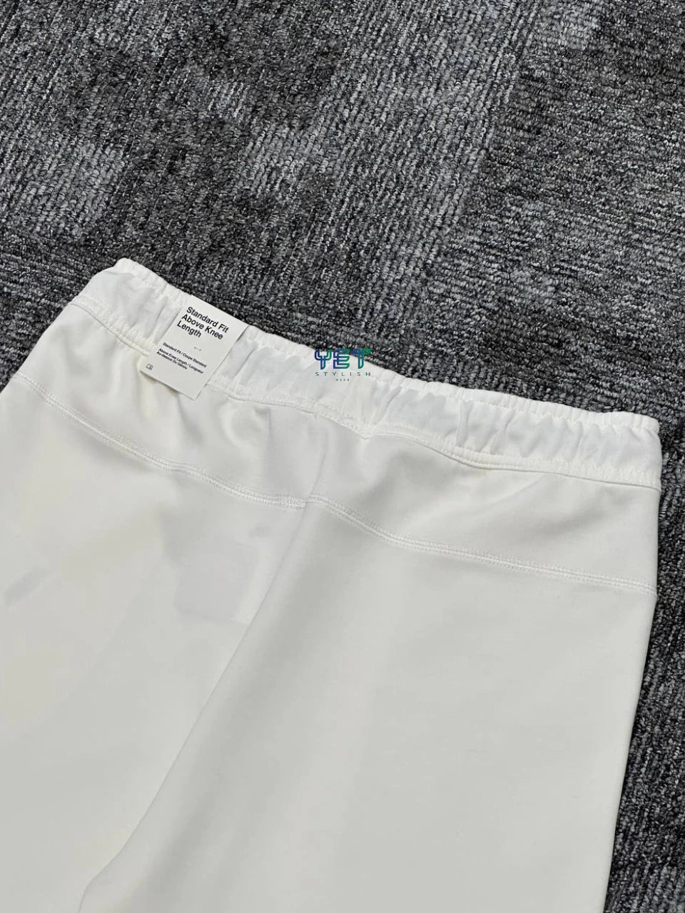 Tech Fleece Windrunner Şort - Ekru Beyaz