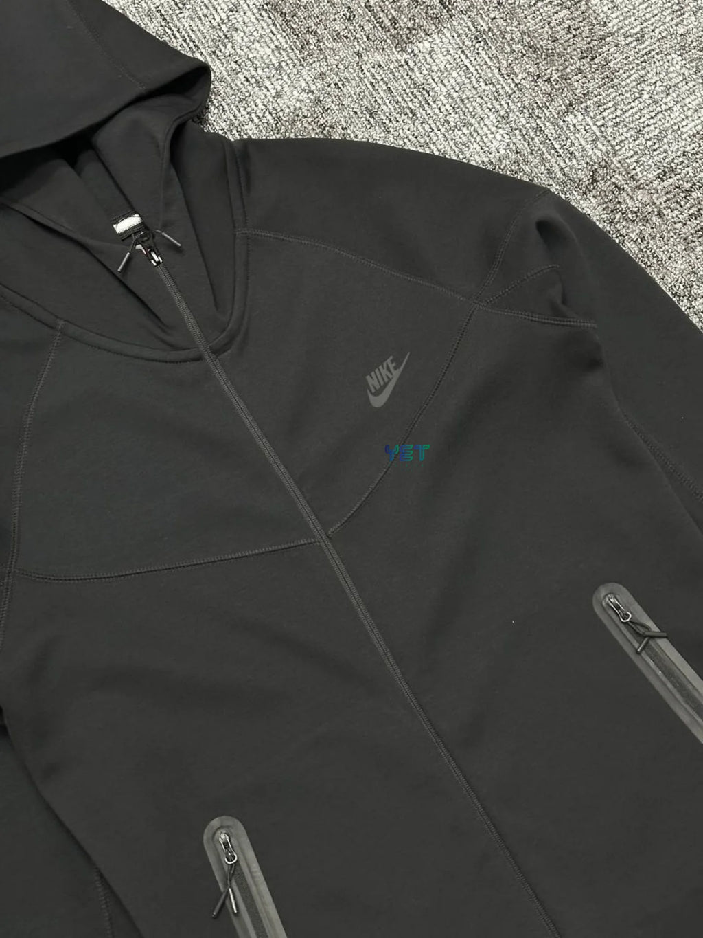 Tech Fleece Windrunner Hırka - Siyah
