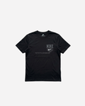 Swoosh Graphic Backprint Tişört- Siyah