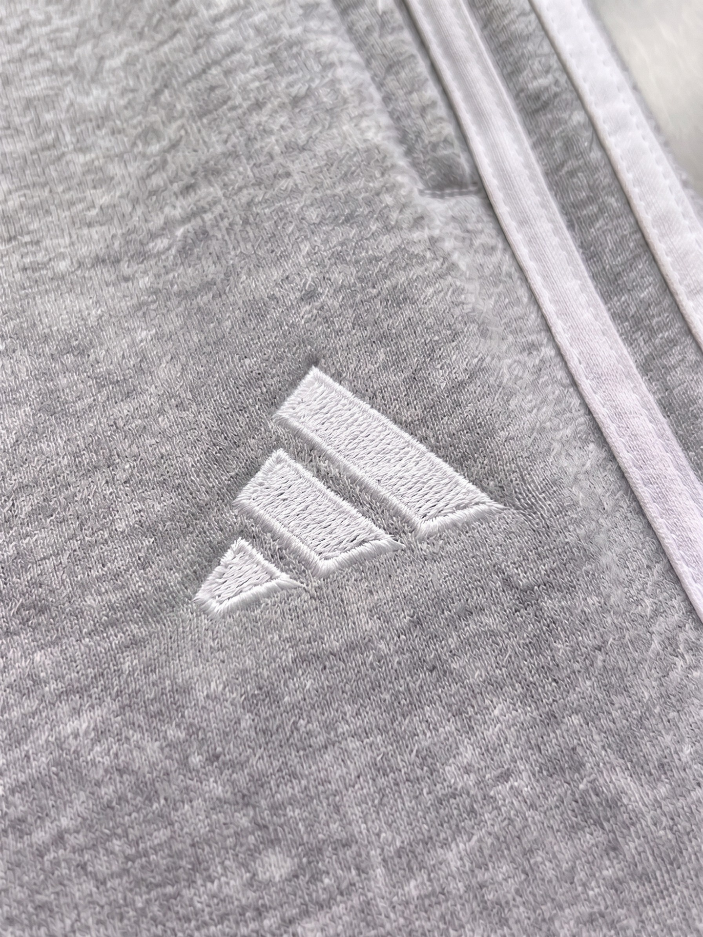 Essential Base 3-Stripes Şort - Gri Melanj